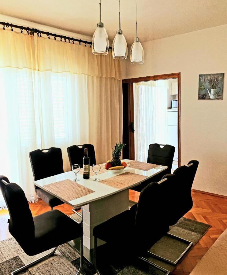 Apartments Tony Stanici - Omiš Exteriér fotografie
